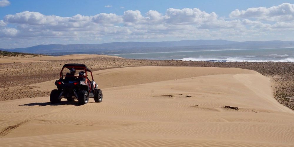 Buggy entre océan et montagnes à Taghazout