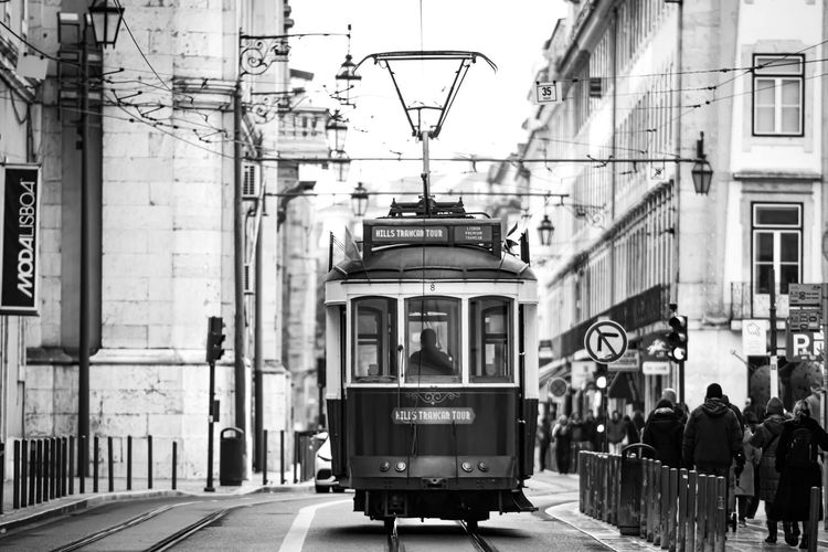 Direct Flights to Lisbon from Around the World — Guide for Distributed Teams