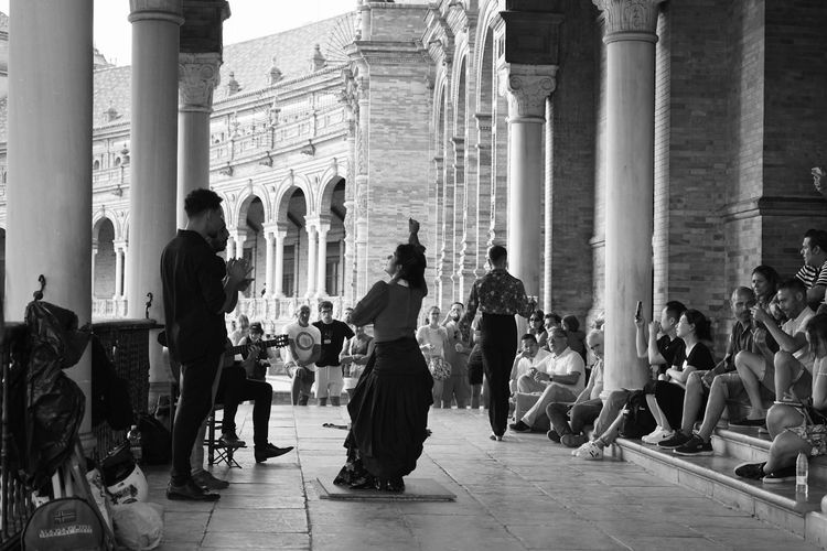 How to Organize a Corporate Seminar in Seville — 2026 Guide - seminaire.com