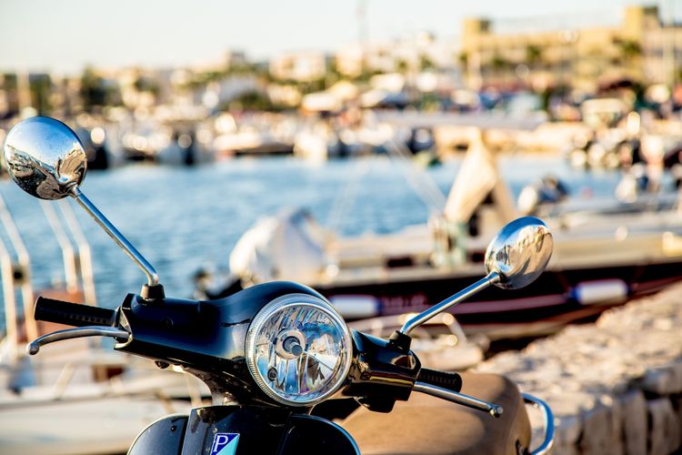 team-building-en-italie-le-tour-de-rome-en-vespa