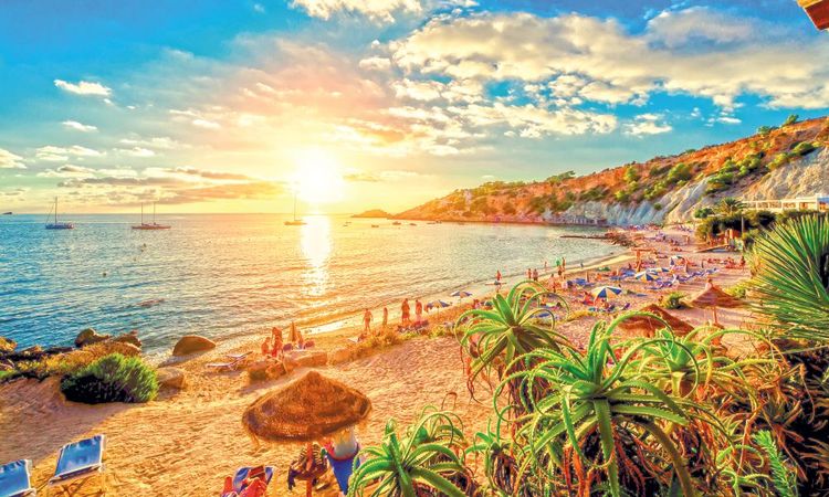 Firmenkongresse für Mitarbeiter in Spanien: Die Magie von Ibiza