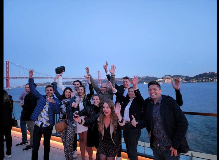 Icon gallery-seminaire-a-lisbonne-decouverte-et-team-building