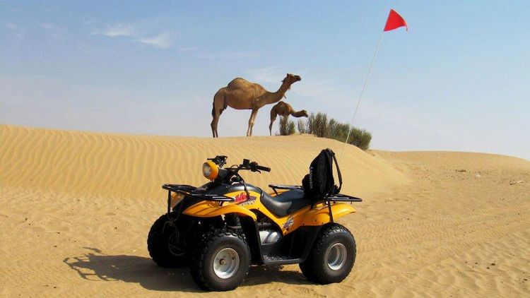 Aventure en quad dans le désert