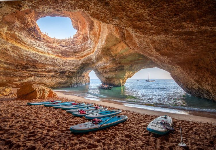 discovering-the-enchanted-caves-by-paddle