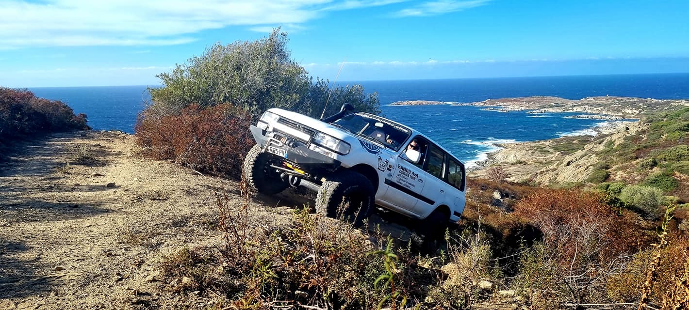 Rallye 4x4 dans l'île de beauté