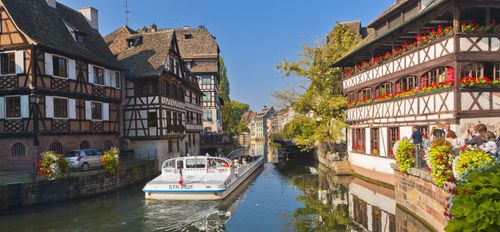 Découverte de la ville en bateau